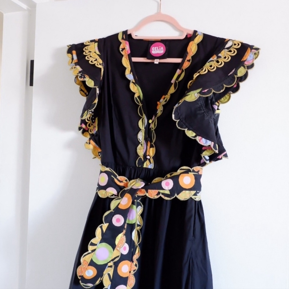 CeliaB Celidonia Scalloped Midi Dress - Picture 11 of 16